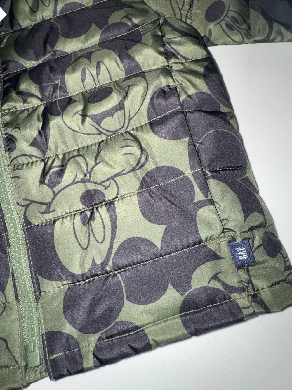 GAP Disney Mickey Mouse Green Puffer Jacket Toddler Boy 2T
